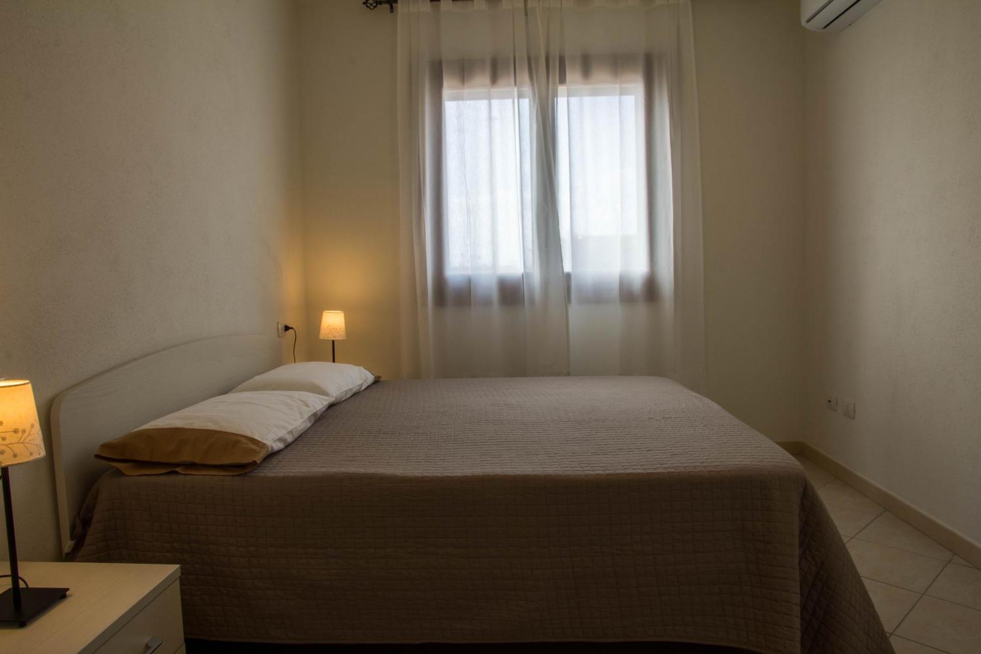 Gf Apartments La Vigna บาเดซี ภายนอก รูปภาพ
