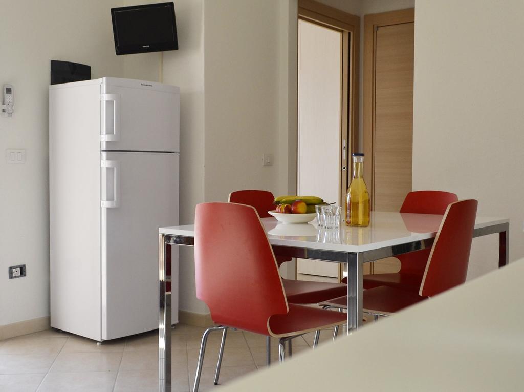 Gf Apartments La Vigna บาเดซี ภายนอก รูปภาพ